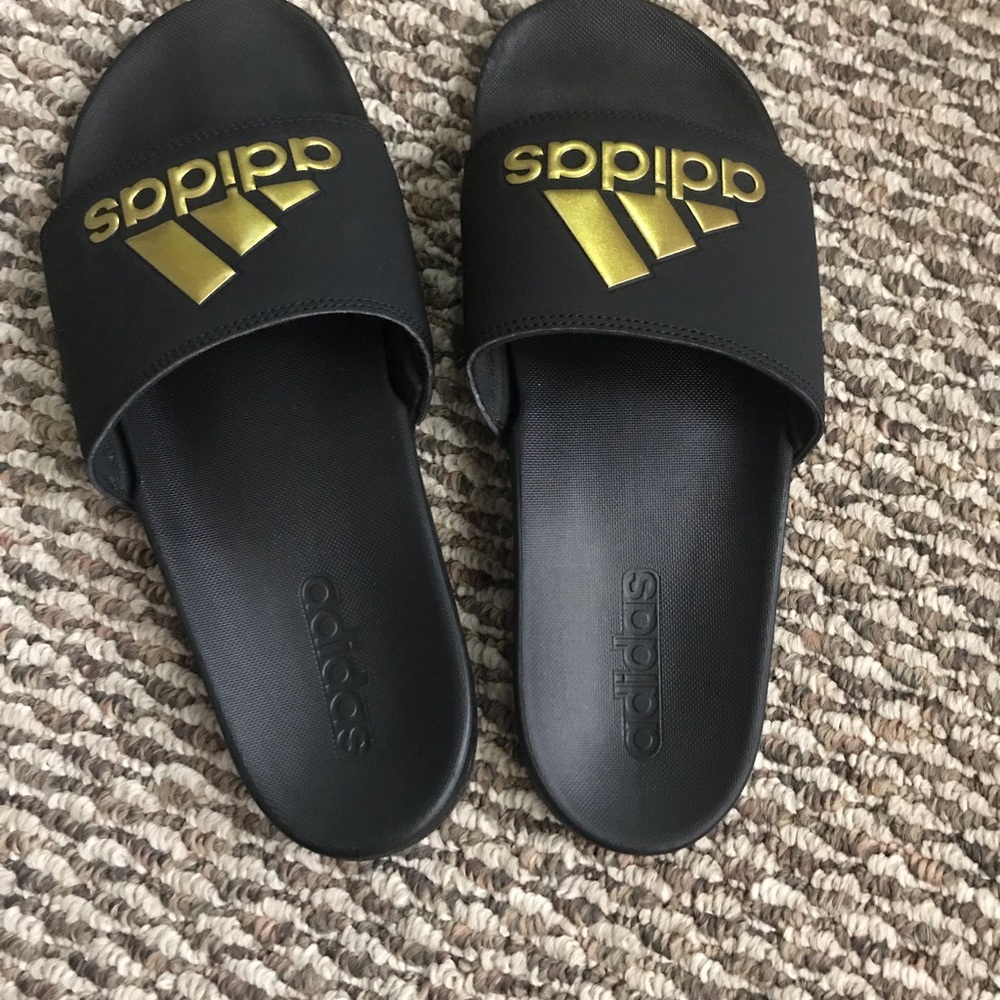 US Size 9 Women’s Adidas Slides